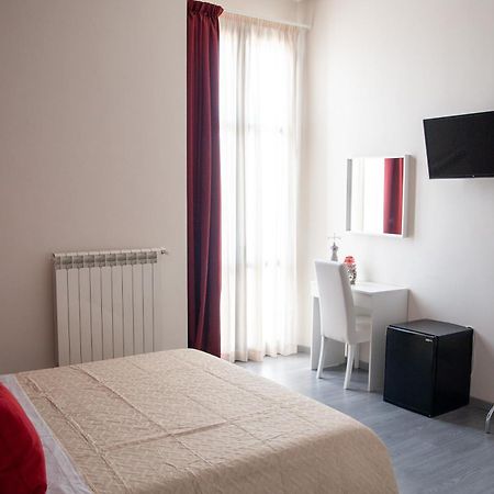 Casa Del Marchese B&B Riposto Bilik gambar