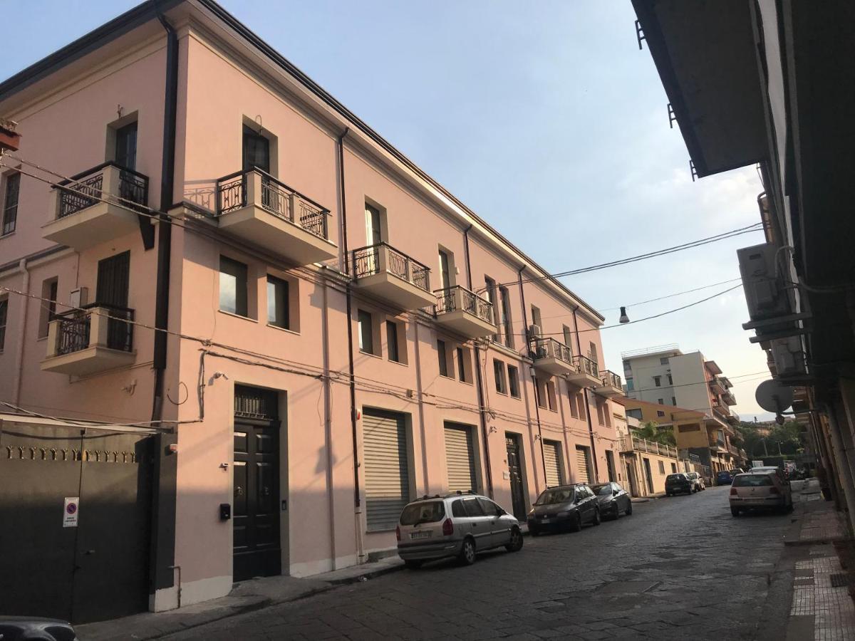 Casa Del Marchese B&B Riposto Luaran gambar